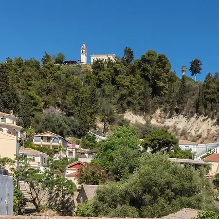 Nyaraló Alavastros Center
